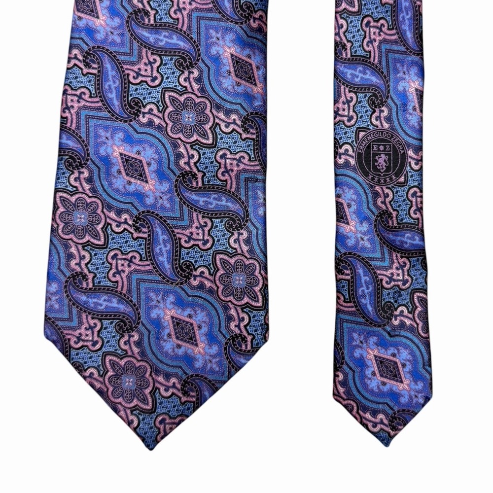 Ermenegildo Zegna Mens Recent Tie Blue/Pink AOP Paisley Satin Silk 3 5/8" 61.25"